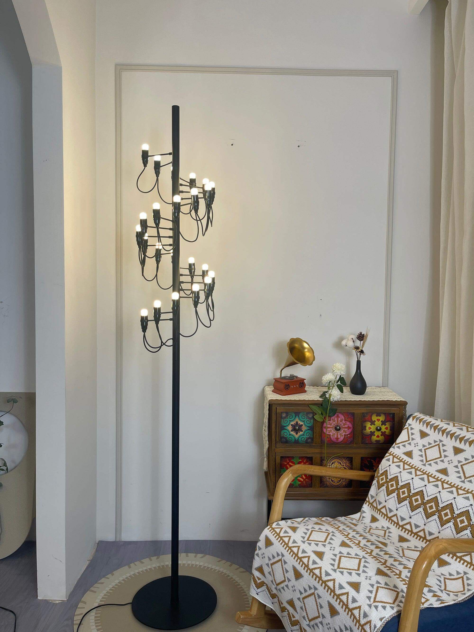 Classic 2097 Floor Lamp