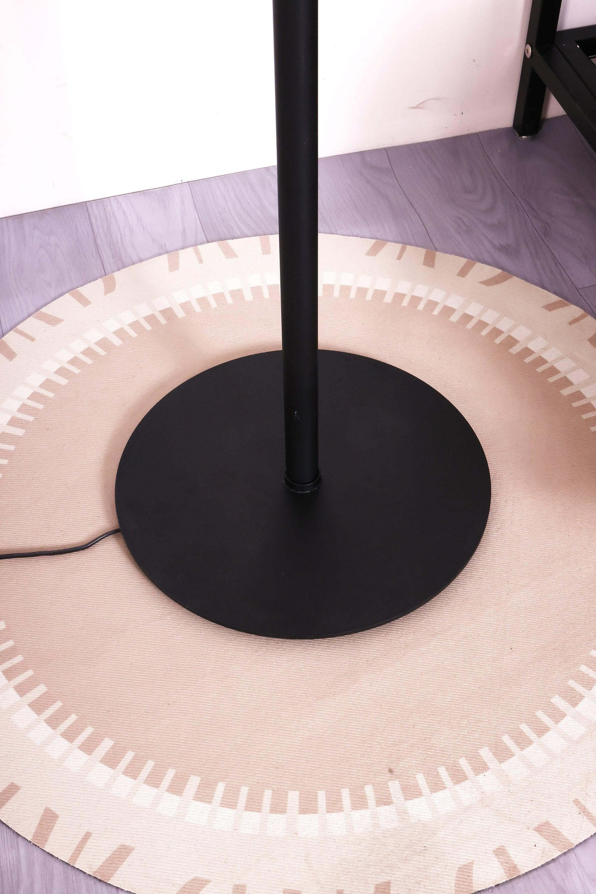 Classic 2097 Floor Lamp
