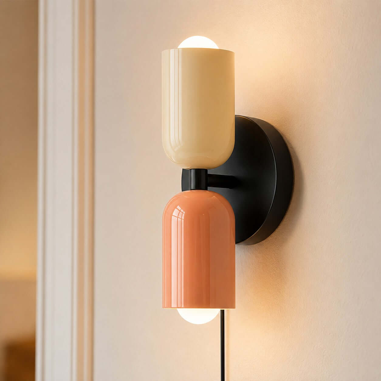 Couleur Double-Head Plug In Wall Lamp