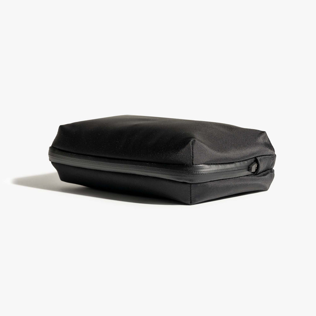 Global Pouch XL