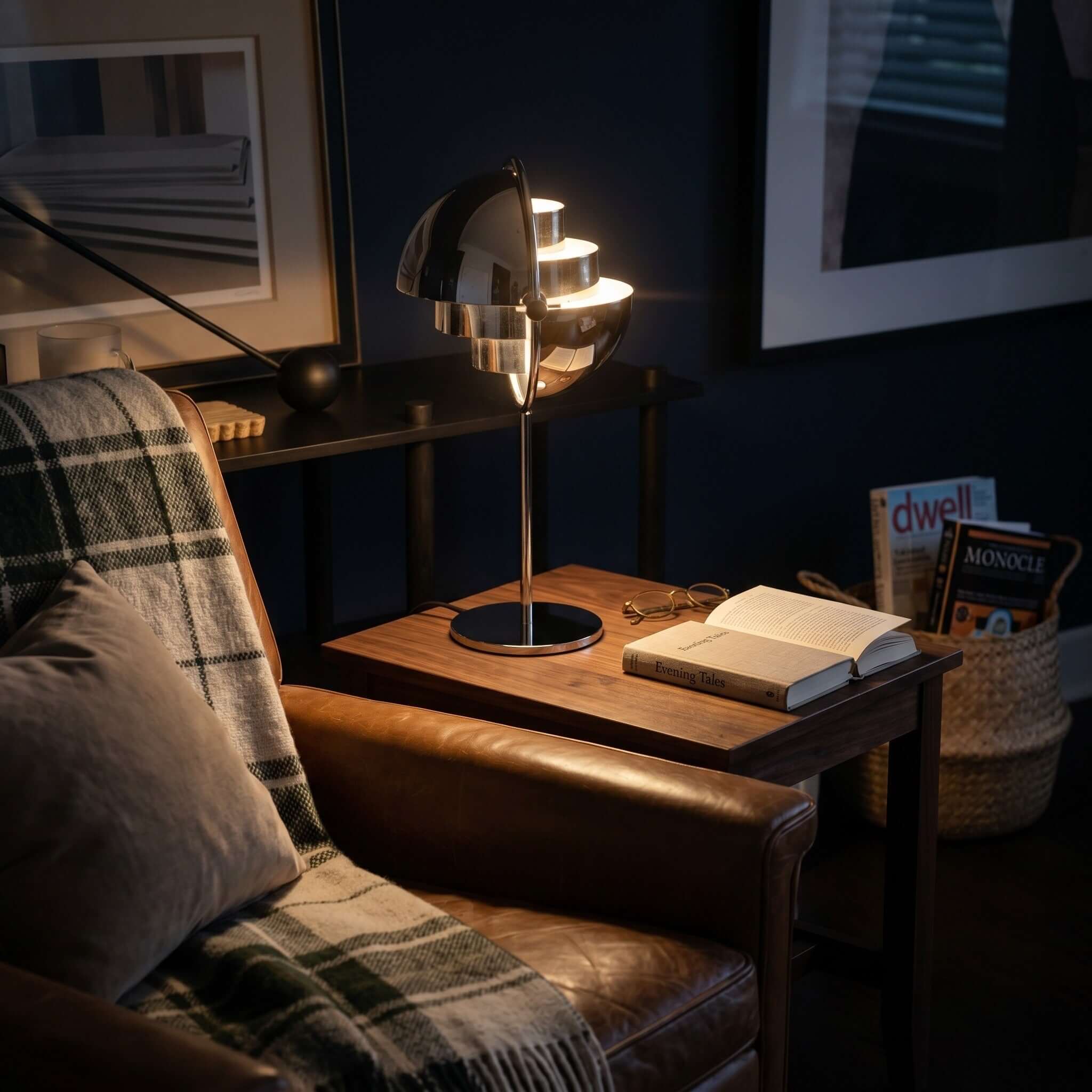 Deformed Ball Table Lamp