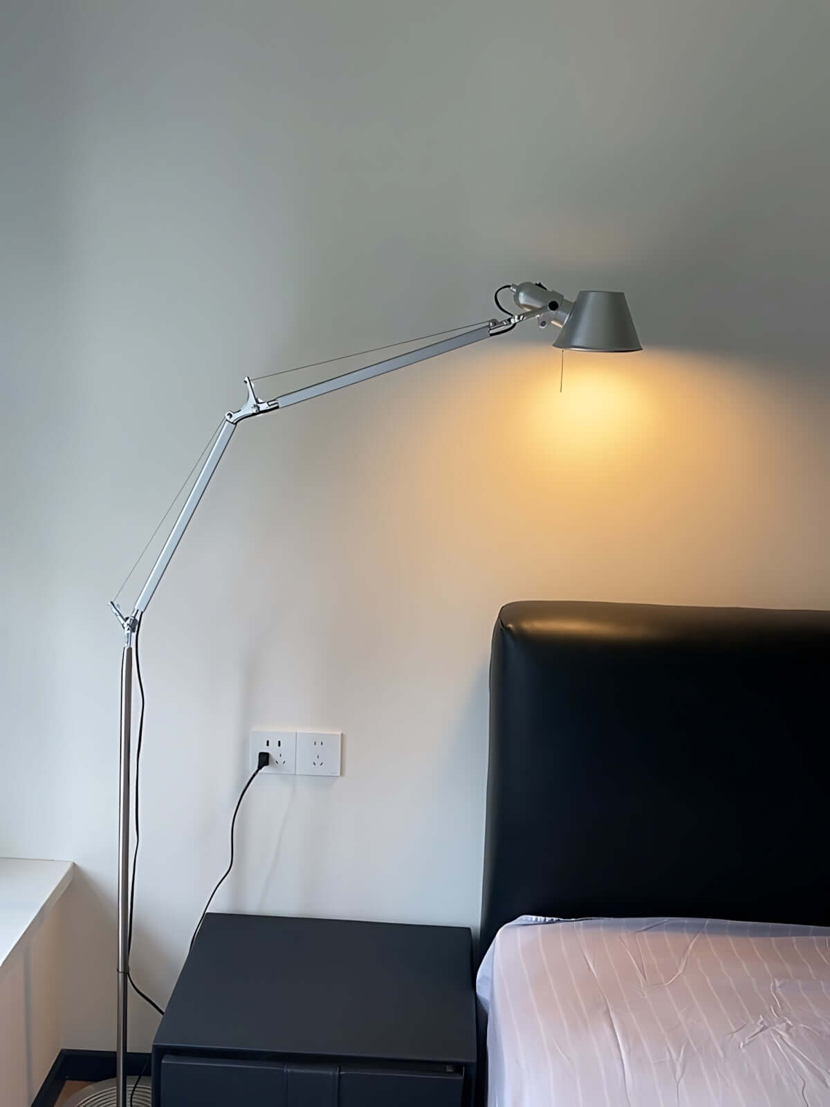 Deleila Floor Lamp