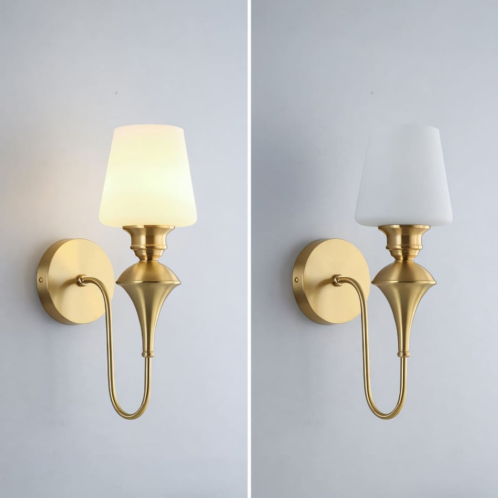Delyra Wall Lamp
