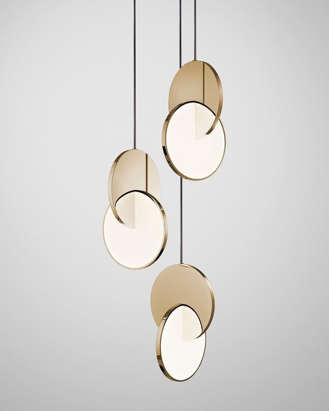 Interlocking Disc Pendant Light