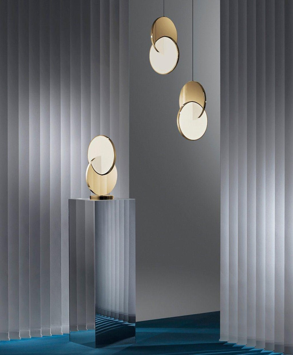Interlocking Disc Pendant Light