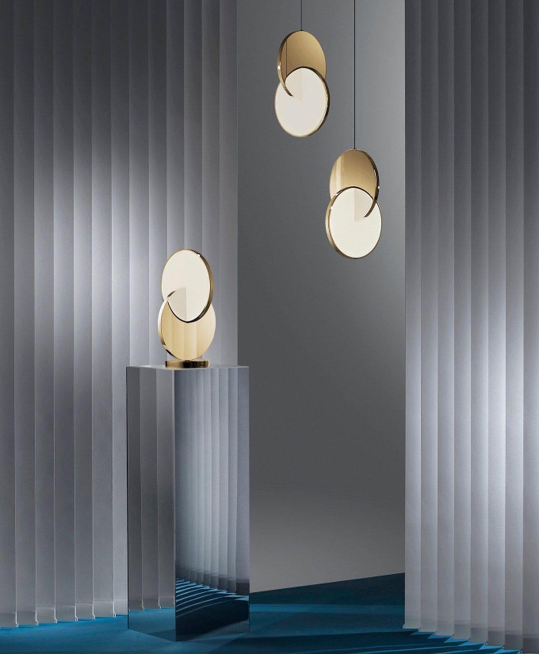 Interlocking Disc Pendant Light