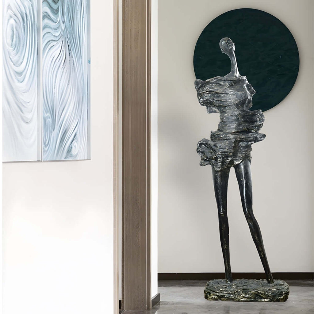 Dravik Sculpture
