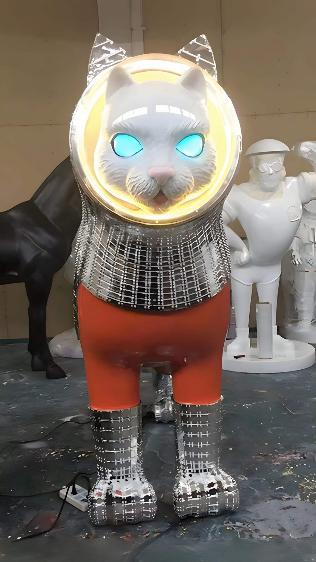 Draxum Sculpture Floor Lamp