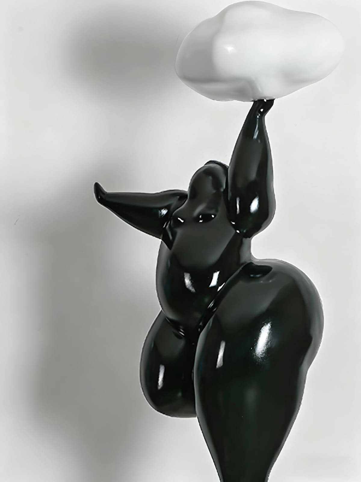 Duvani Sculpture Floor Lamp