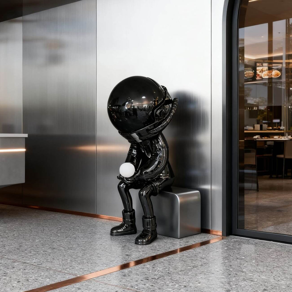 Dyrion Sculpture Floor Lamp