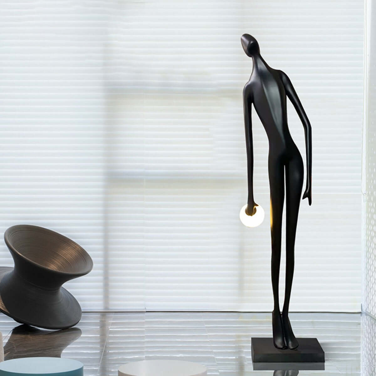 Eshvian Sculptural Floor Lamp