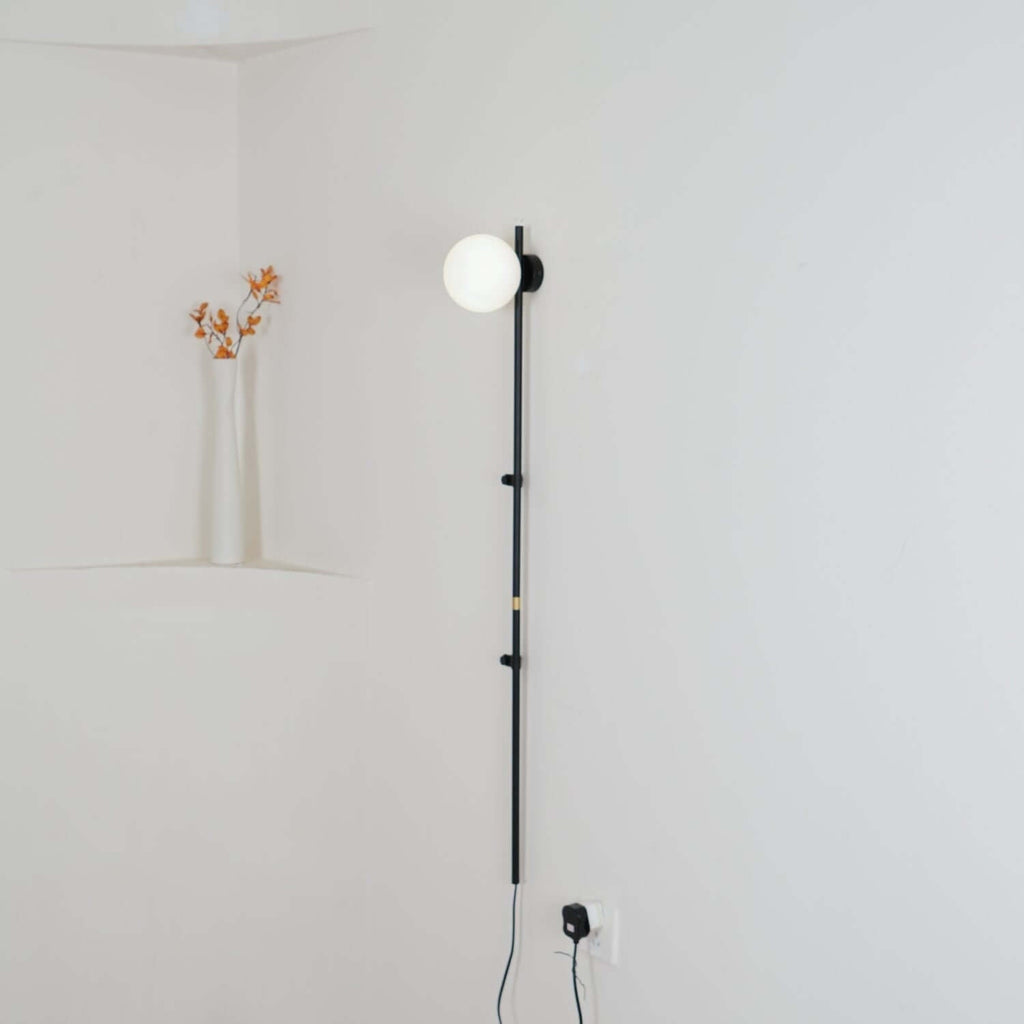 Farethi Plug In Wall Lamp