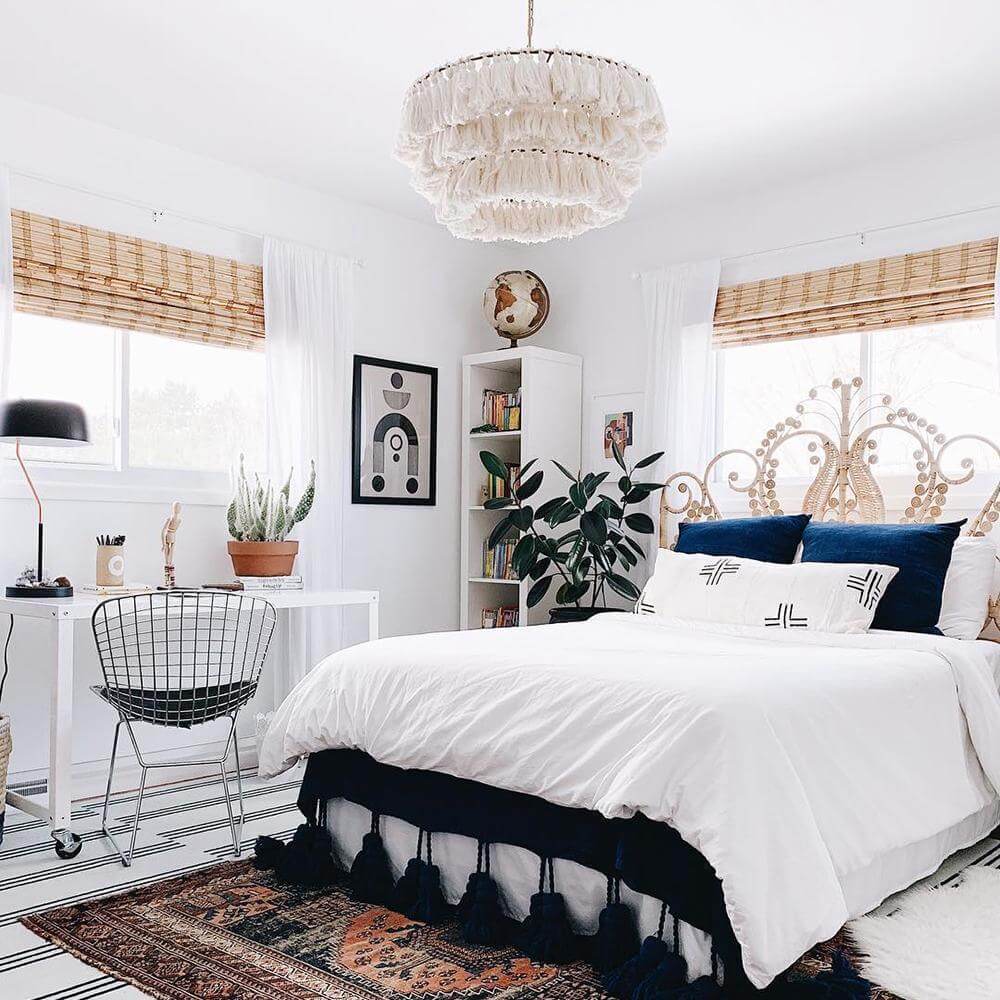 Fela Tassel Pendant Light