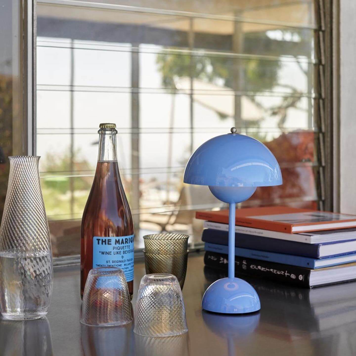 Flowerpot Charging Table Lamp