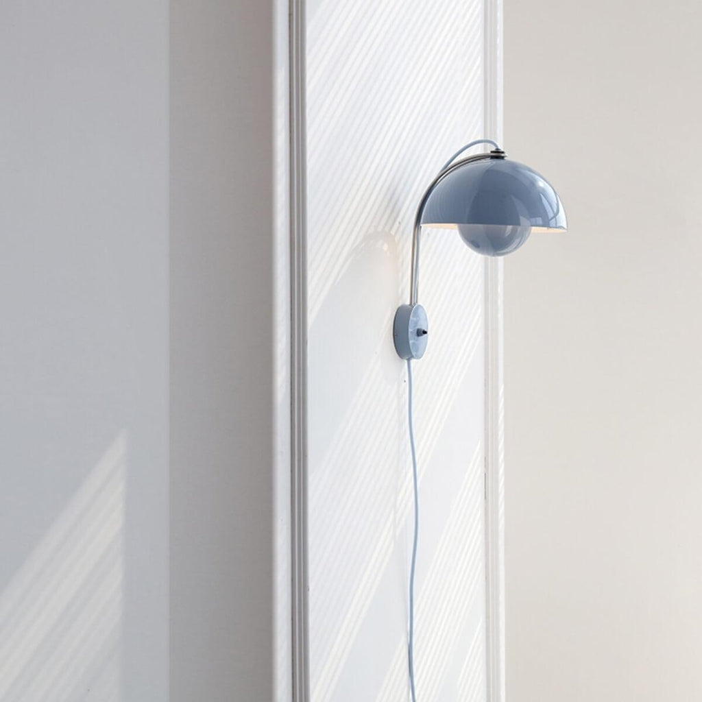Flowerpot Wall Lamp