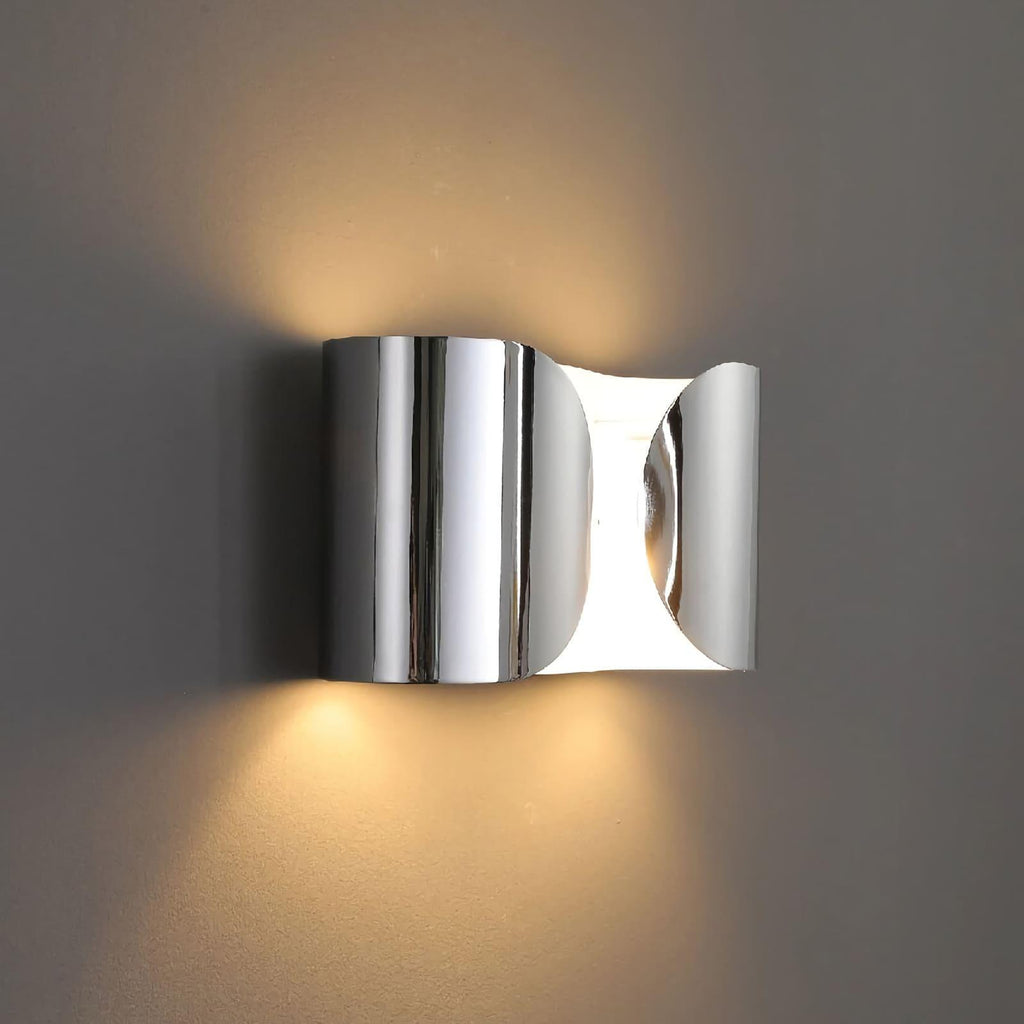 Foglio Sheet Wall Lamp