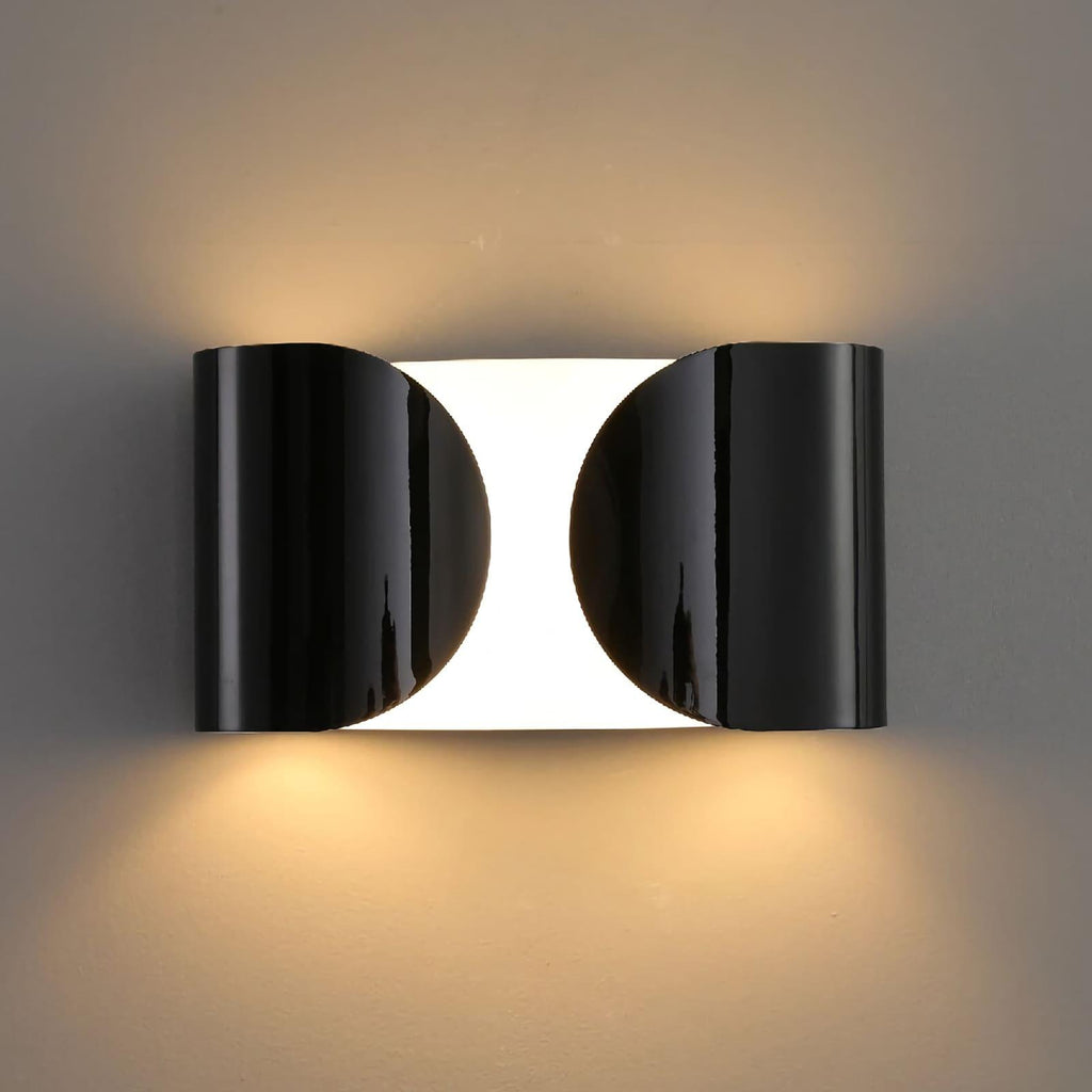 Foglio Sheet Wall Lamp