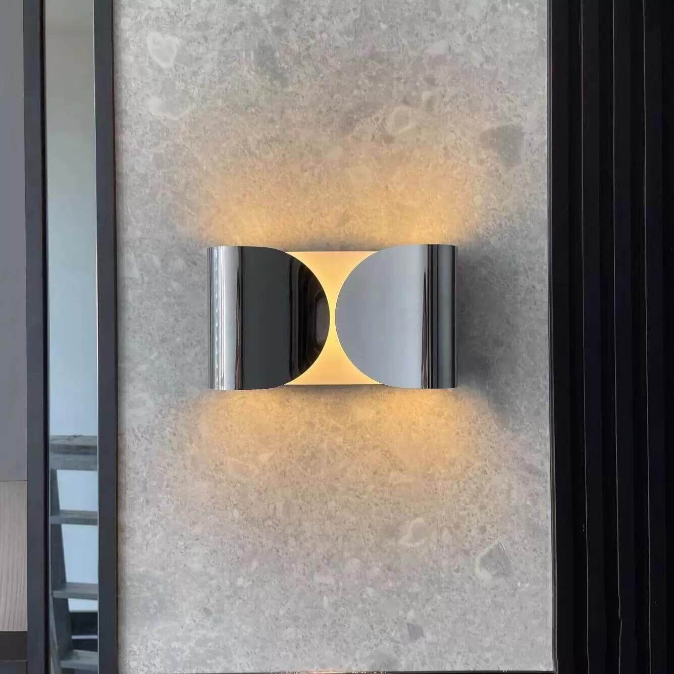 Foglio Sheet Wall Lamp
