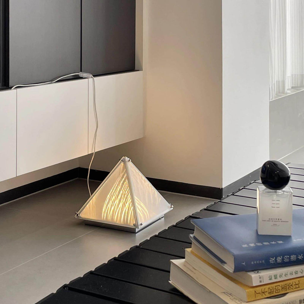 Fragment Table Lamp