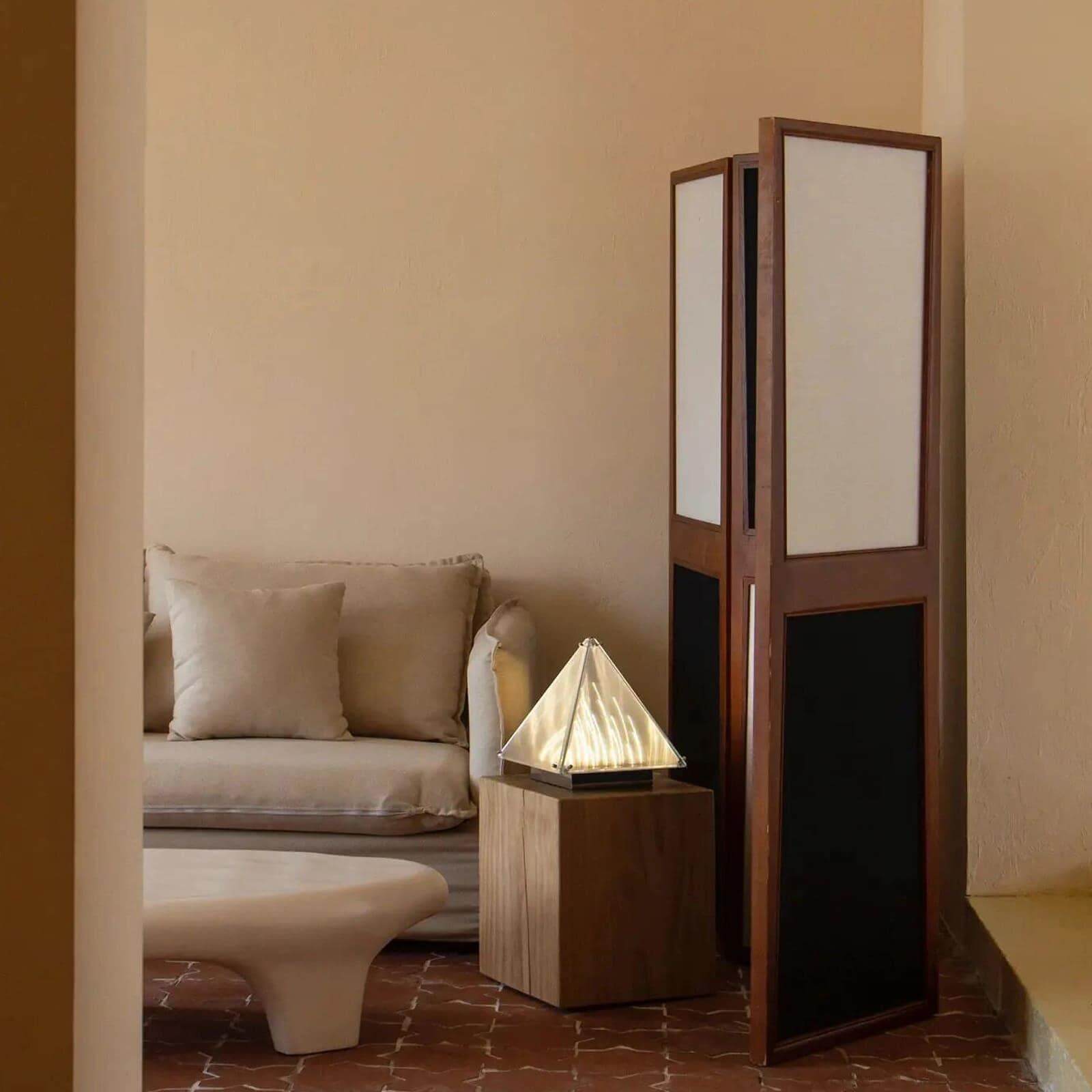 Fragment Table Lamp