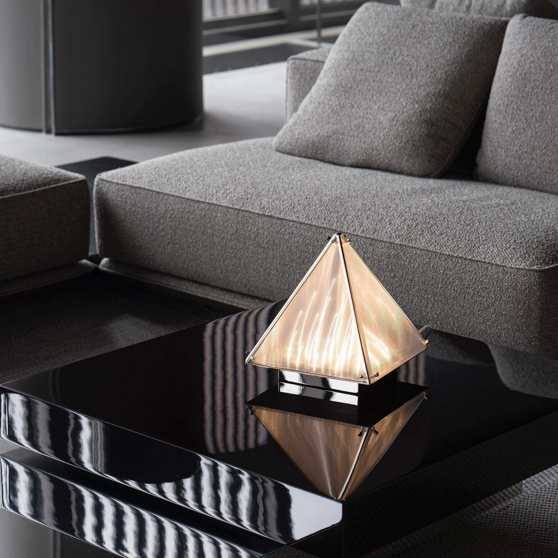 Fragment Table Lamp