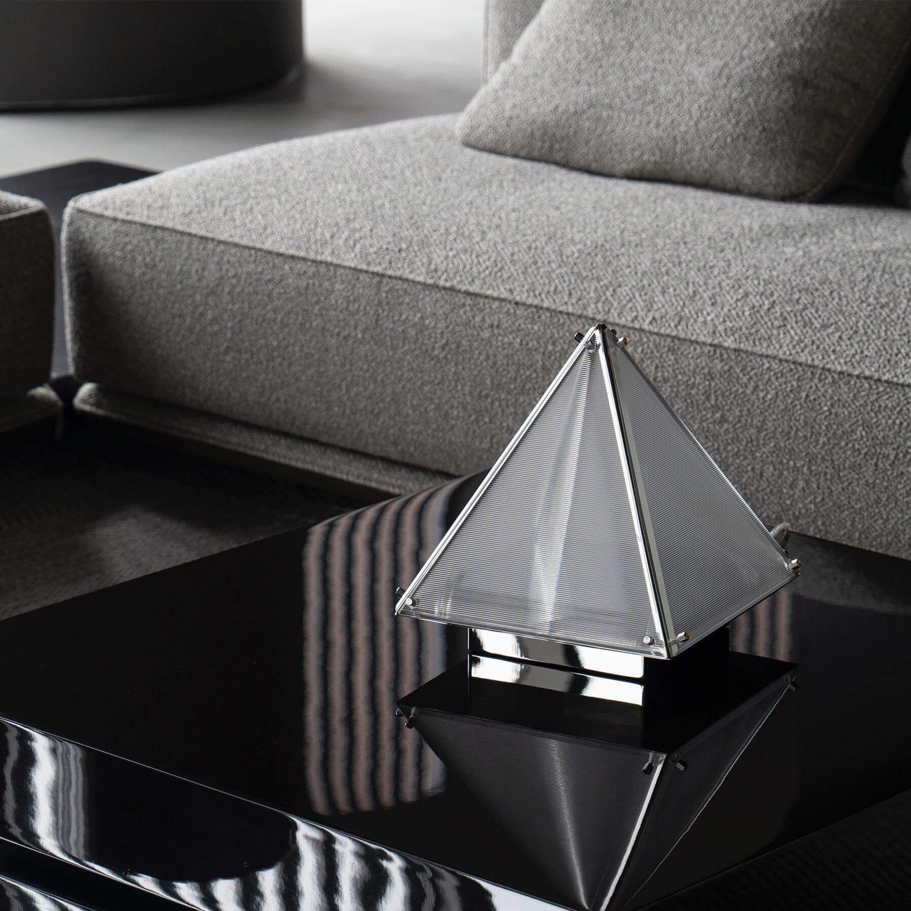 Fragment Table Lamp