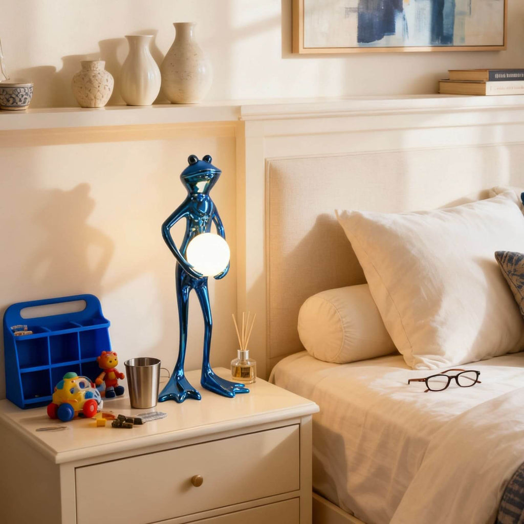 Fruzelo Sculpture Table Lamp