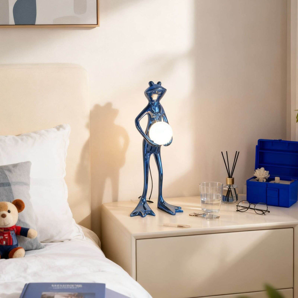 Fruzelo Sculpture Table Lamp