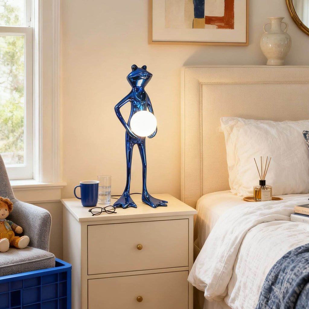 Fruzelo Sculpture Table Lamp