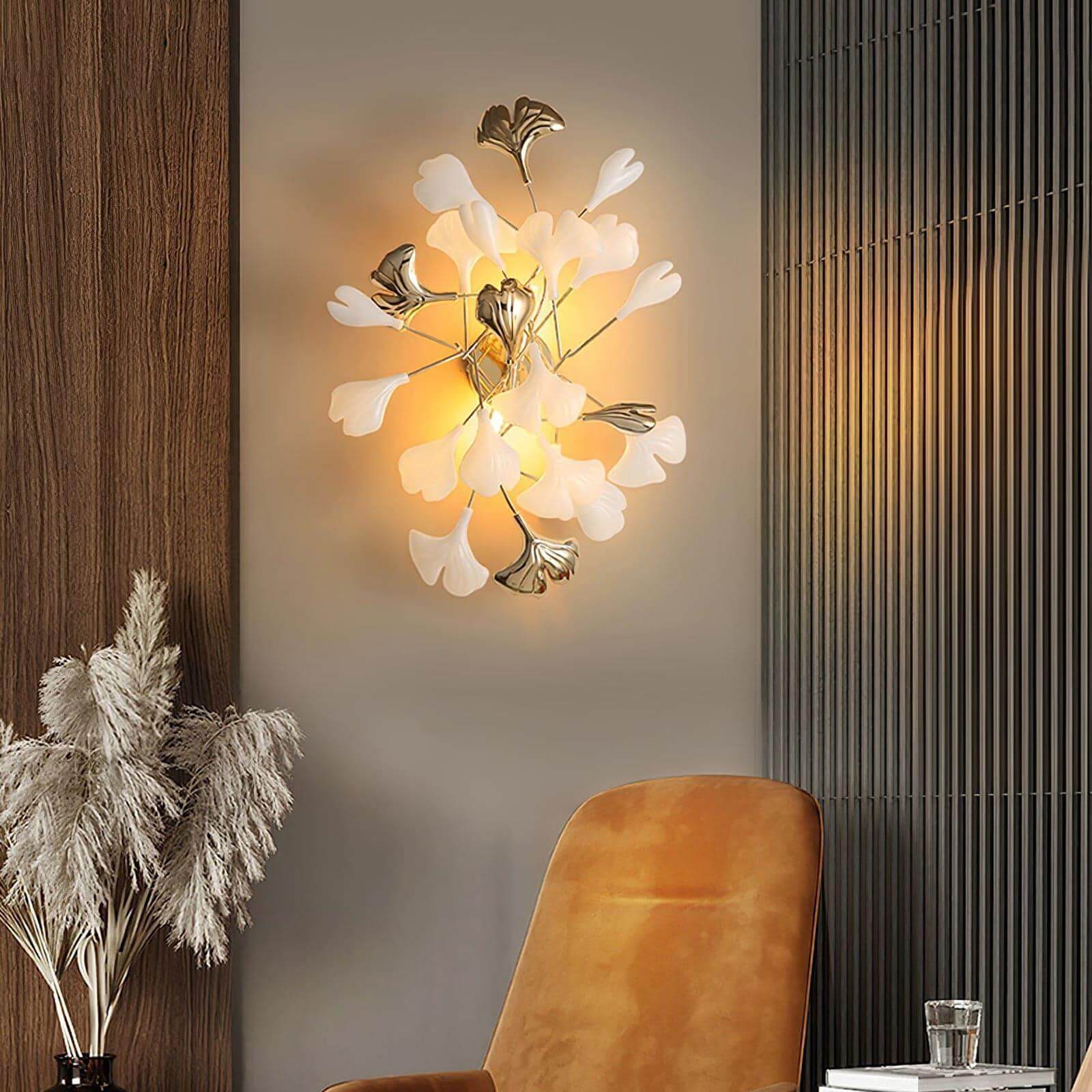 Gingko Sonia Wall Lamp