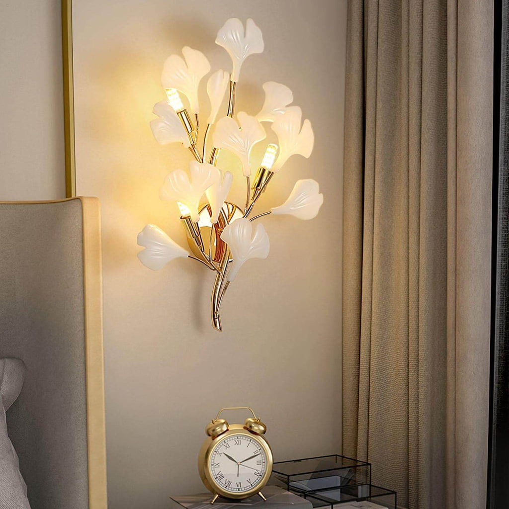 Gingko Sonia Wall Lamp