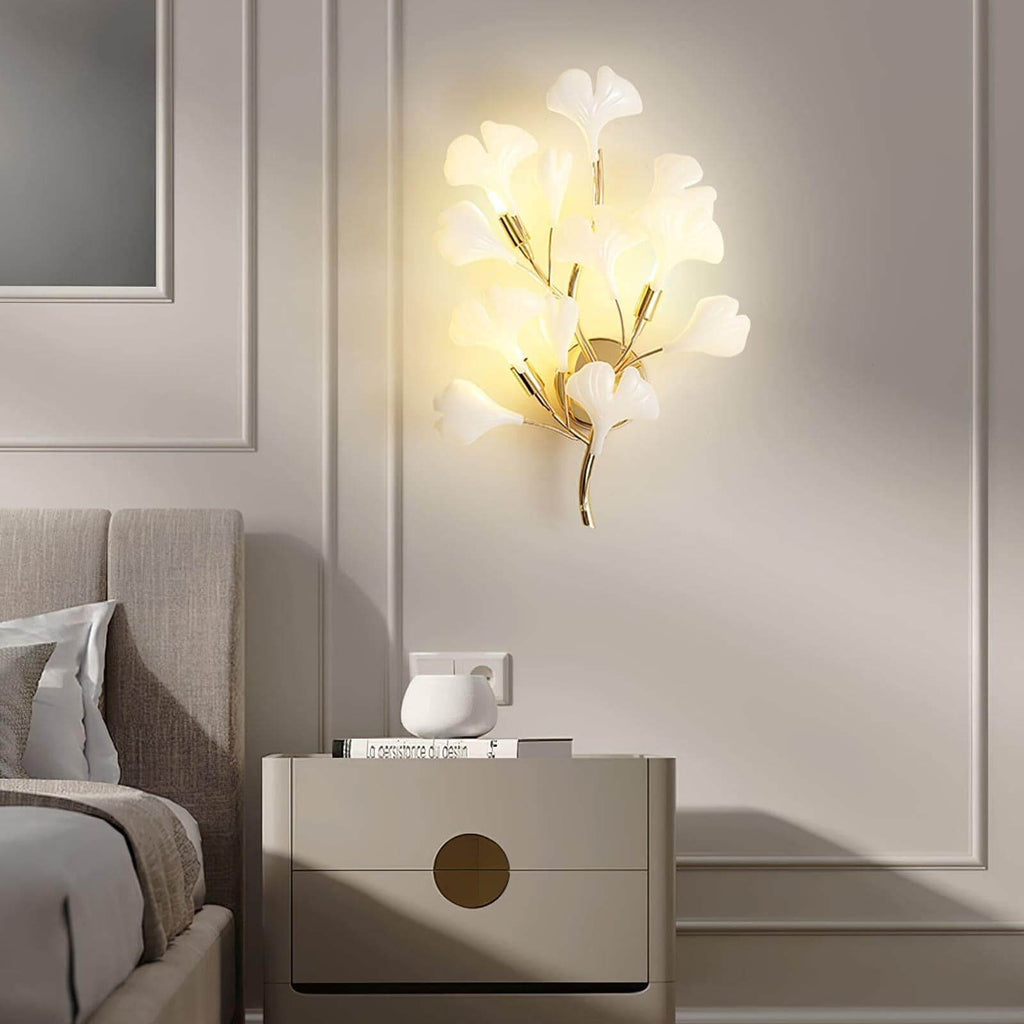 Gingko Sonia Wall Lamp