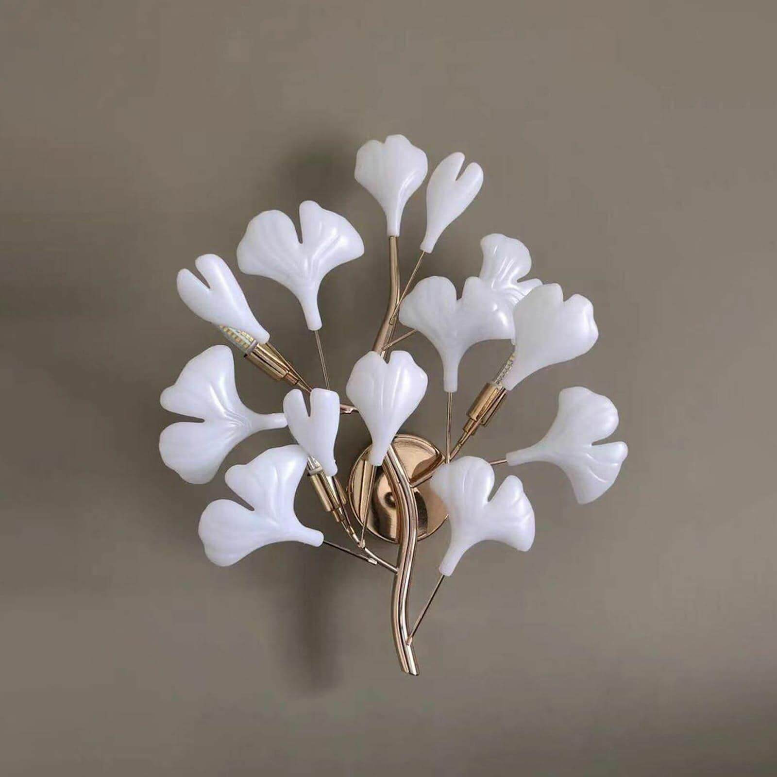 Gingko Sonia Wall Lamp