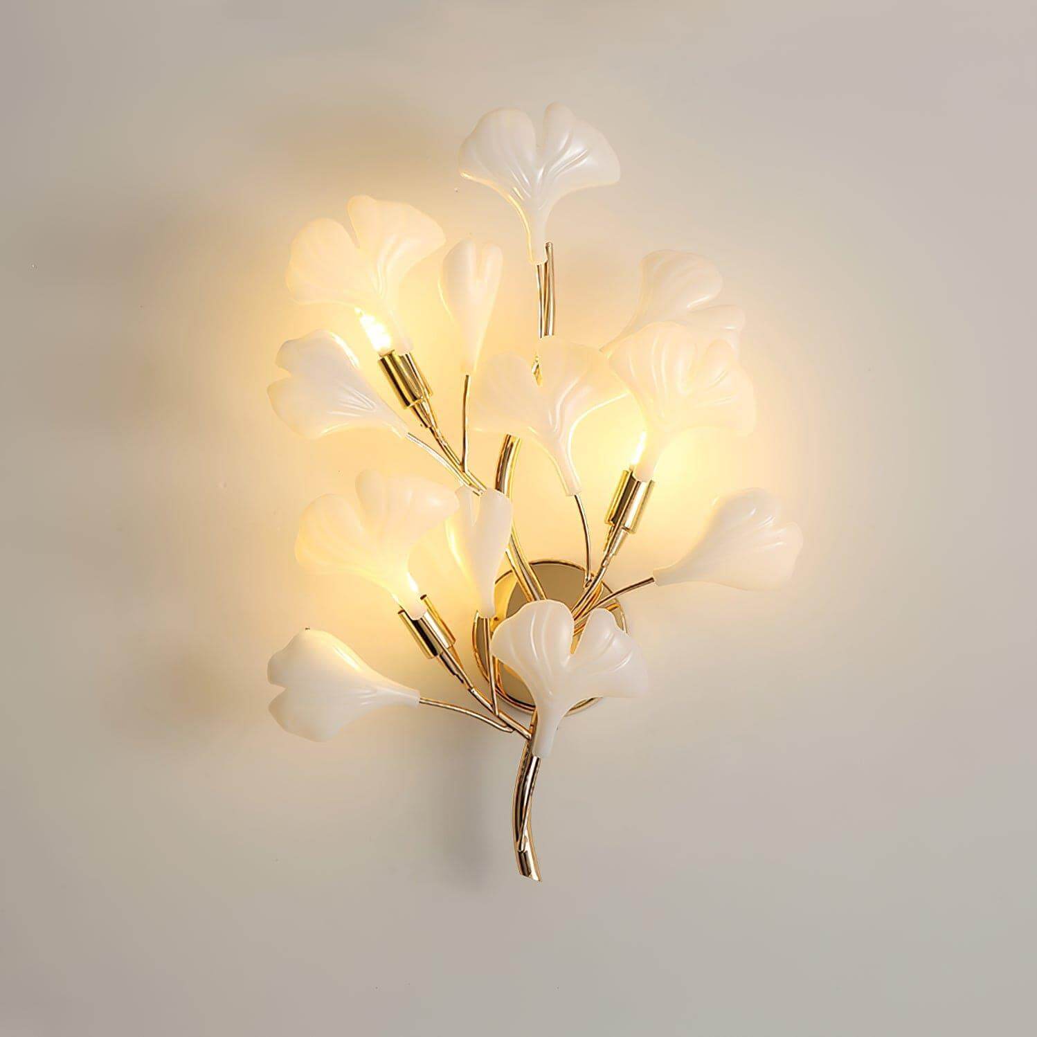 Gingko Sonia Wall Lamp
