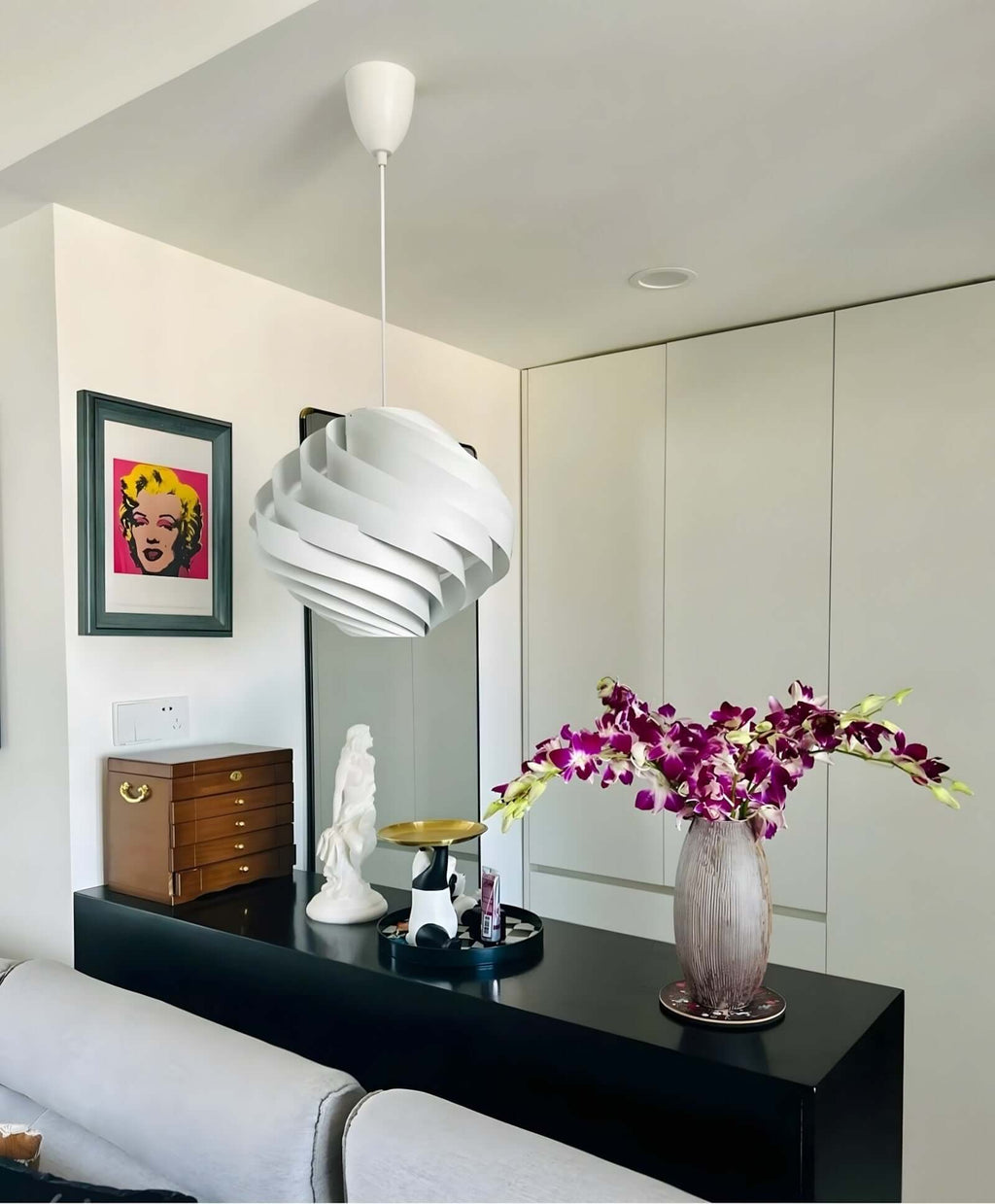 Halo Swirl Pendant Light