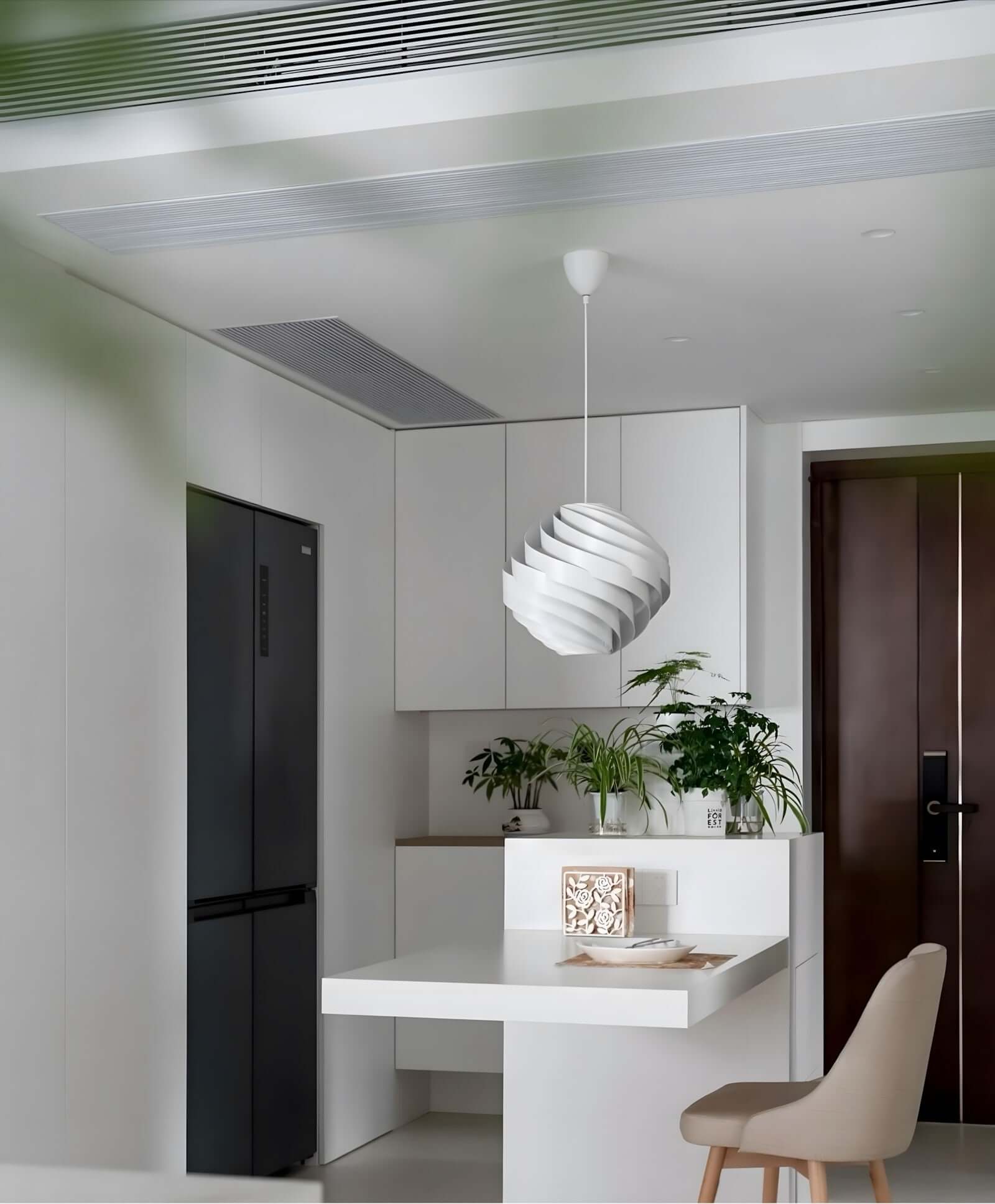 Halo Swirl Pendant Light