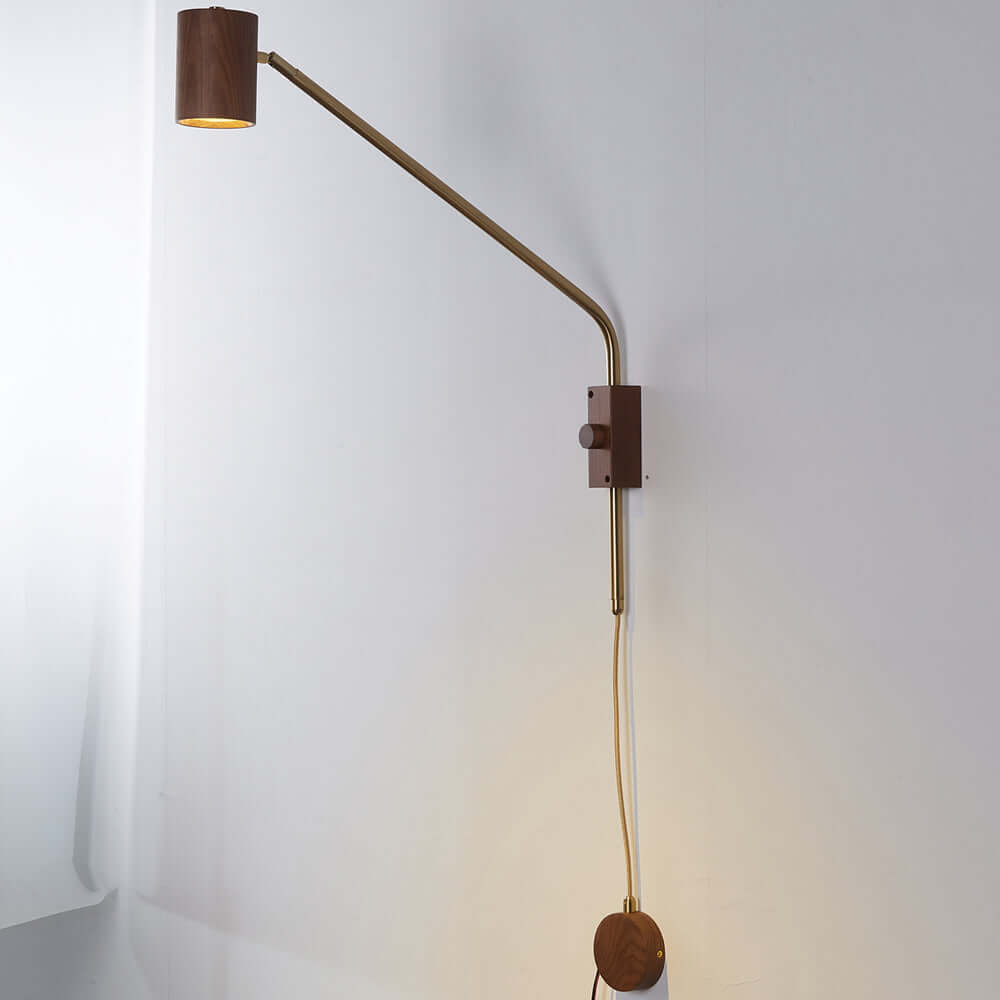 Holzarm Wall Light