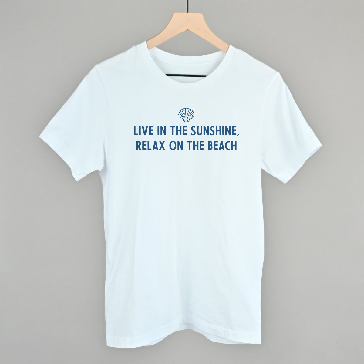 Live In The Sunshine, Relax On The Beach