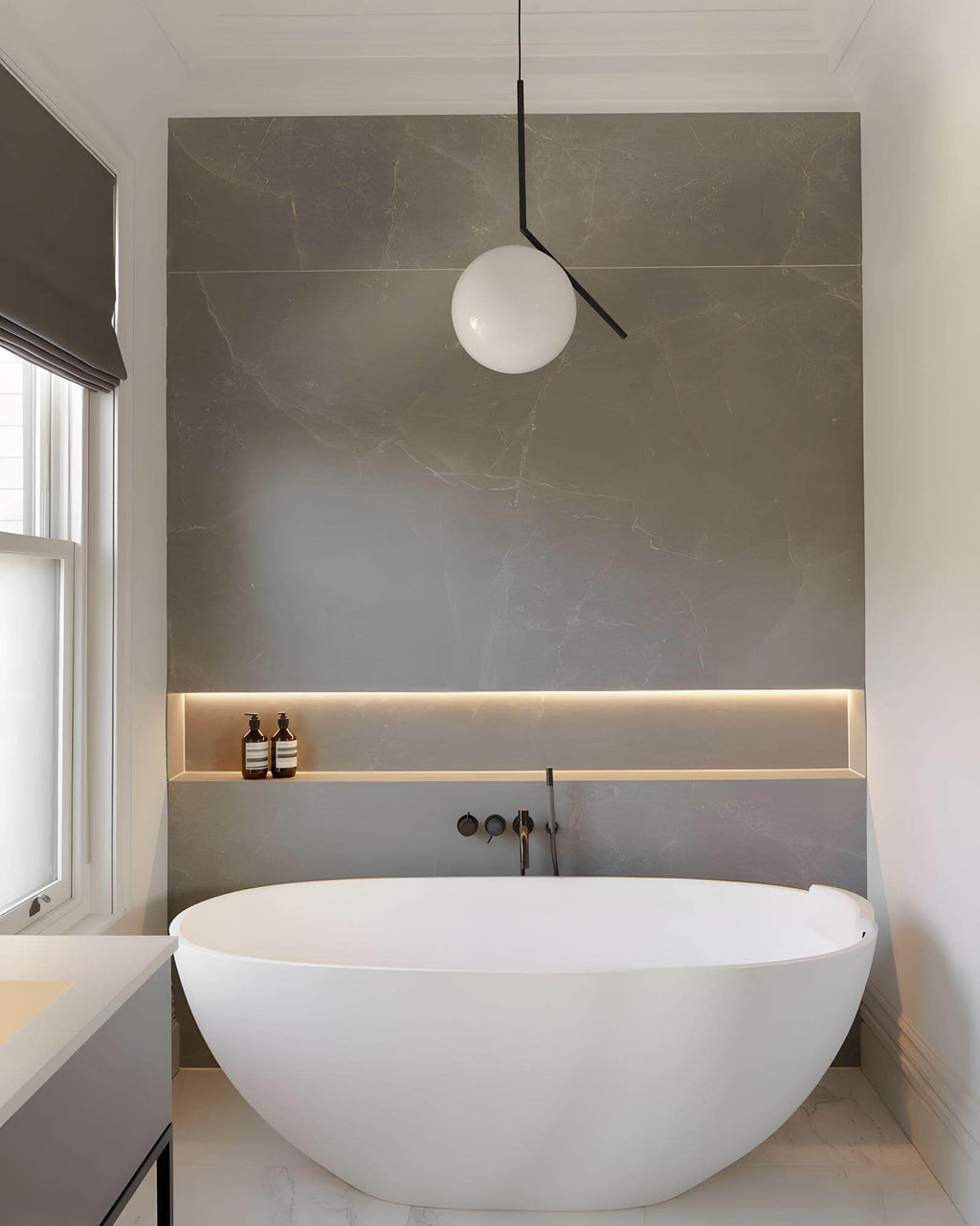 IC Pendant Light