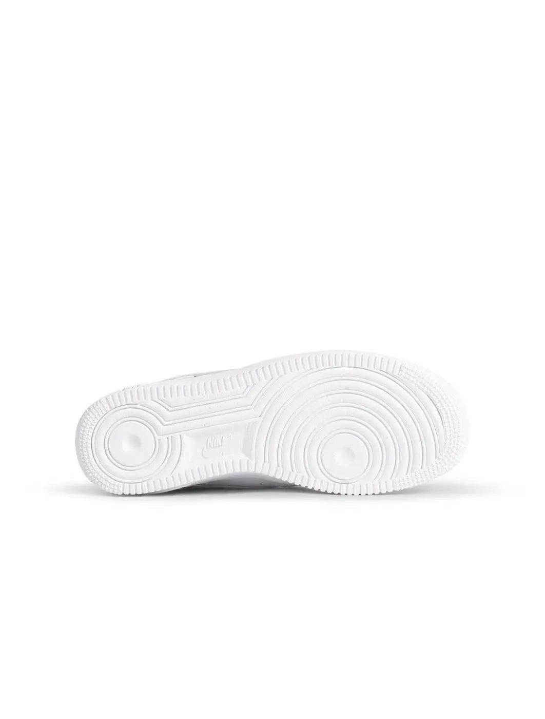 Nike Big Kids Air Force 1 LE – Triple White