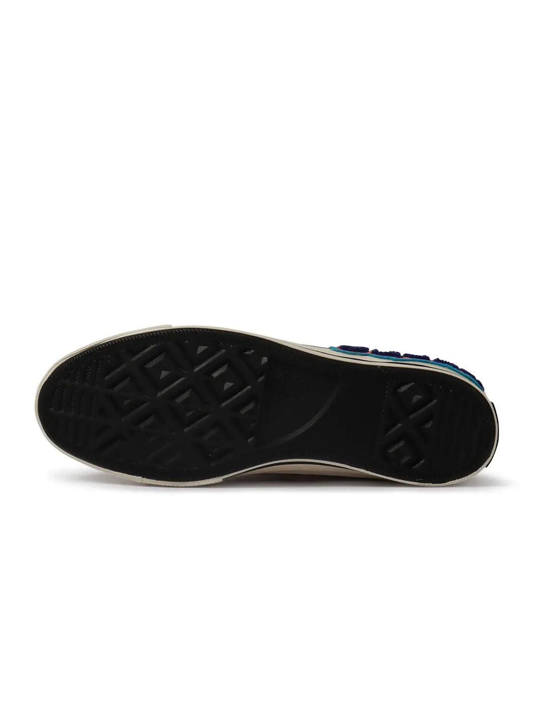 Converse Mens Chuck Taylor All Star - A New Legacy