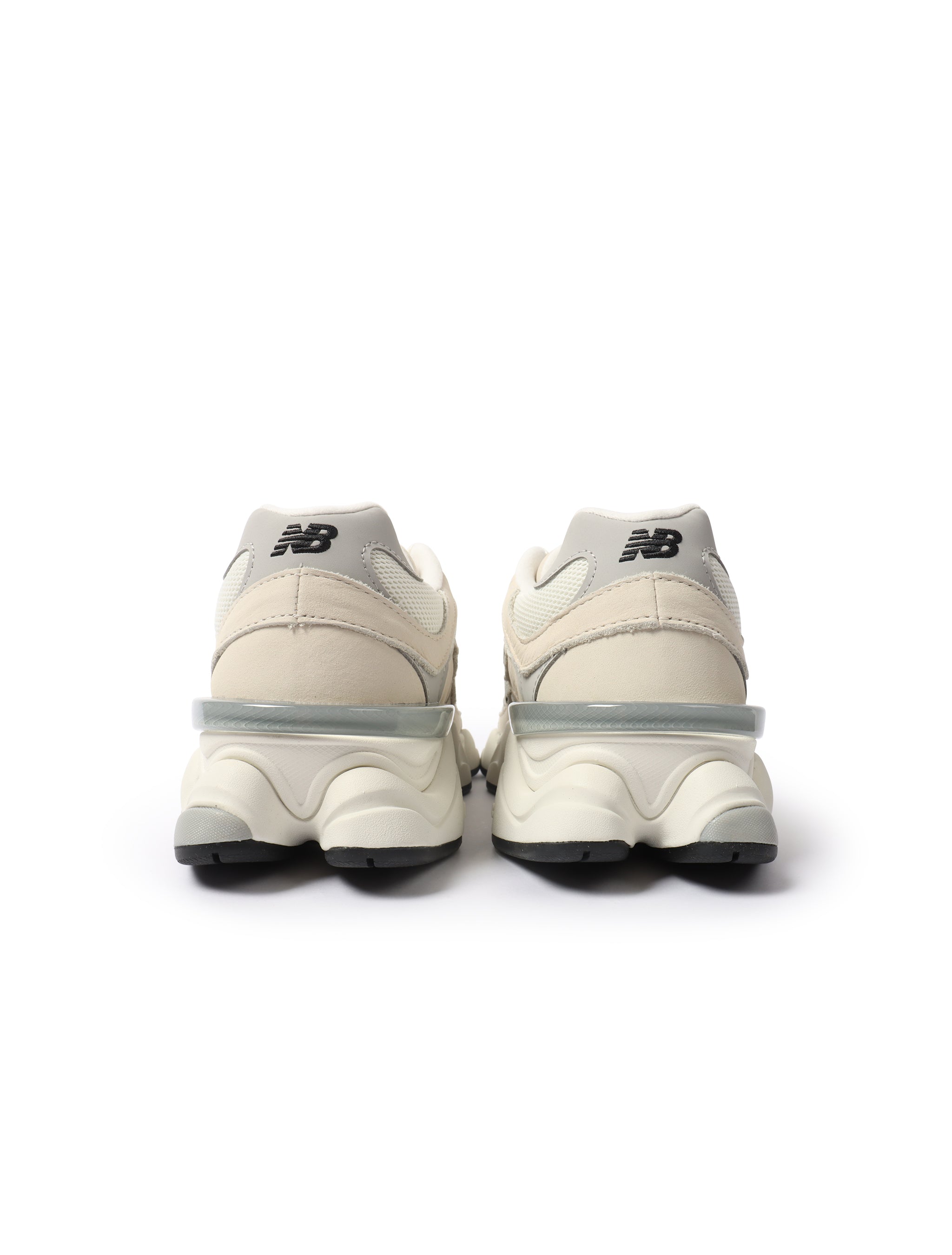 New Balance Mens 9060 Lifestyle Shoes - White/Grey