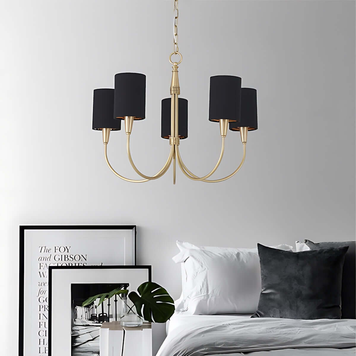 Jovarna Chandelier