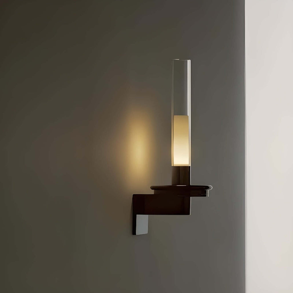 Kyvona Wall Lamp