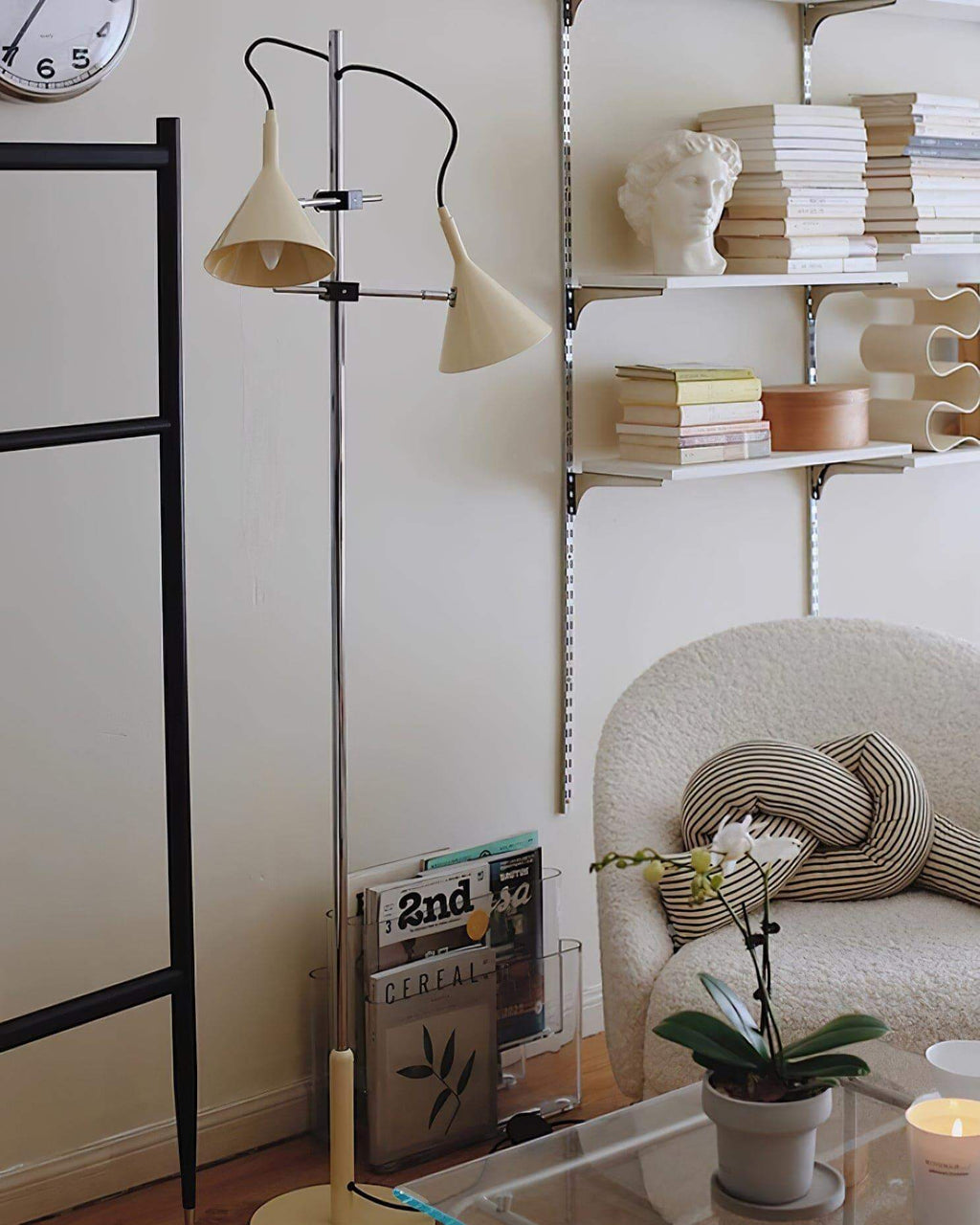 Laiton Floor Lamp