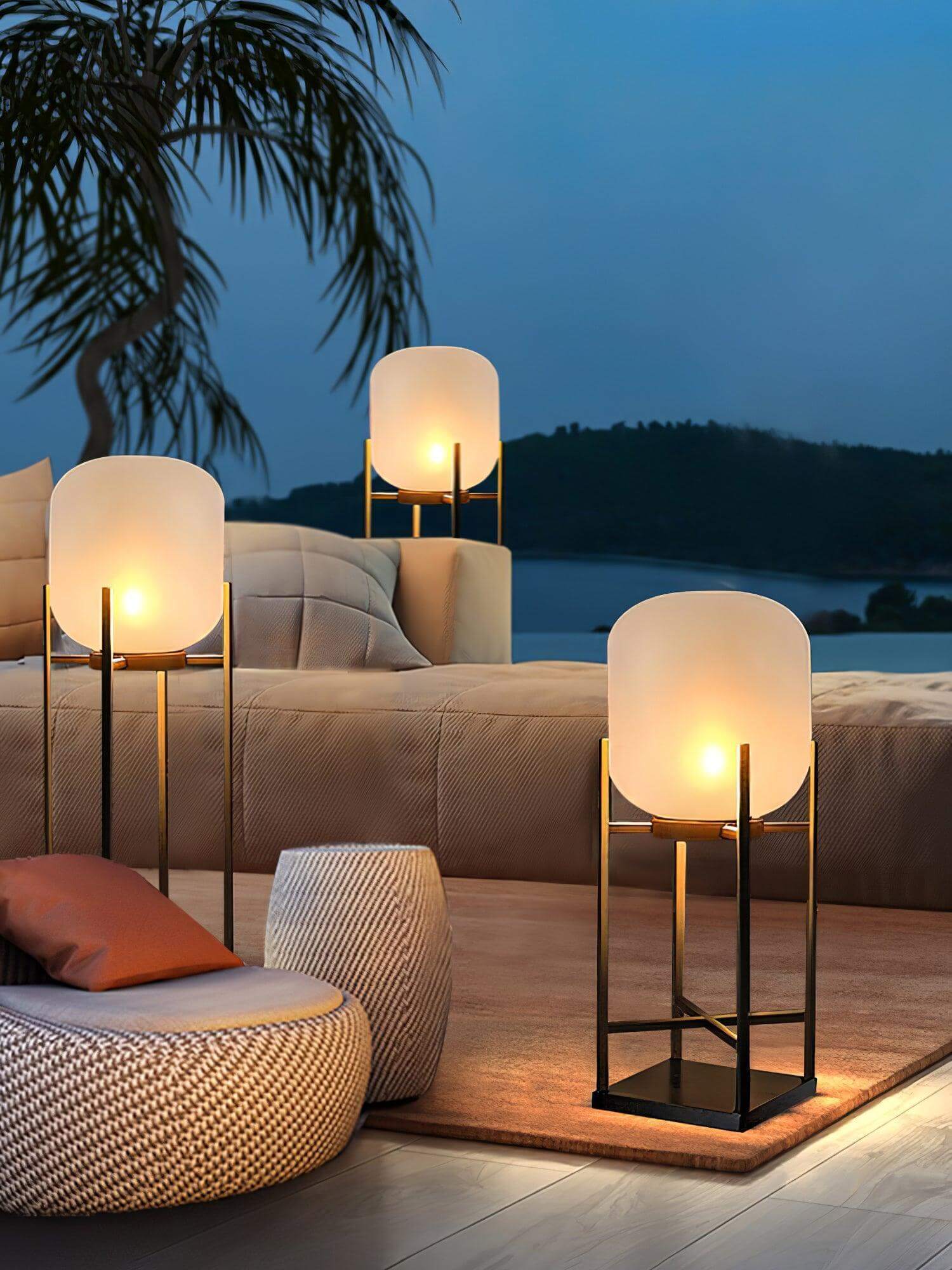 Lantern Outdoor Floor Lamp