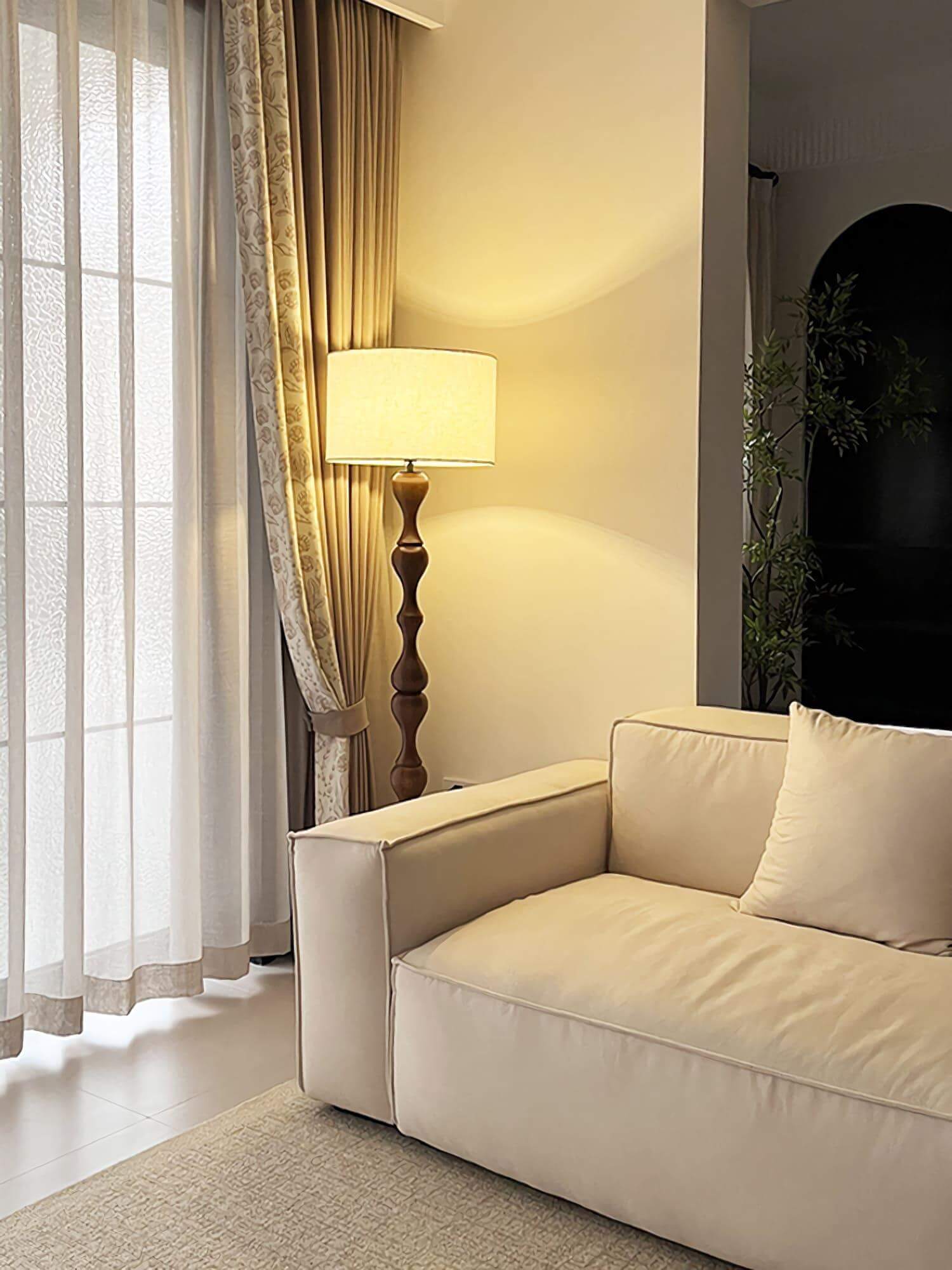 Laredo Floor Lamp