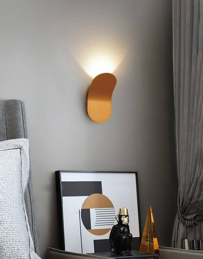 Lik Wall Sconce