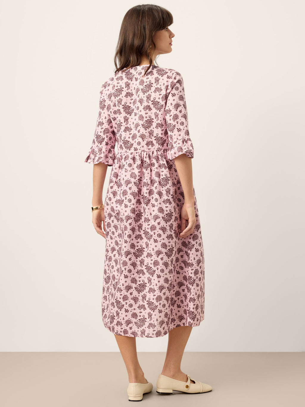 Linen Paisley Pintucked Ruffle-Cuff Midi Dress MAELYN