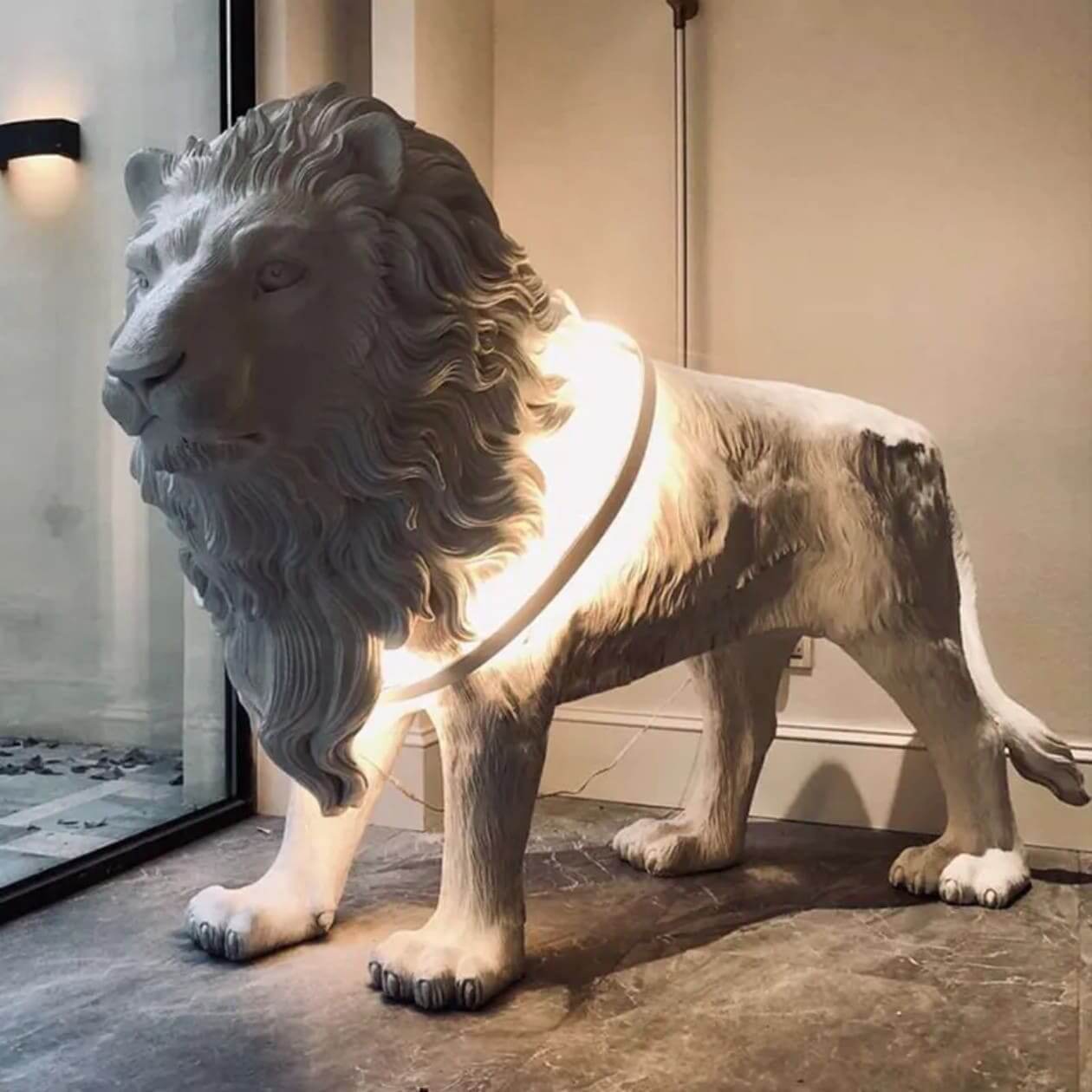 Lion King Sculpture Floor Lamp